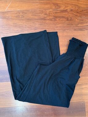 Women’s Black Smocked Waist Wide Leg Pants- Small